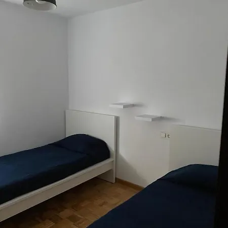 Daire Tranquilo Piso En Cimadevilla